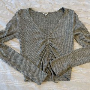 4/$30 Garage gray long sleeve